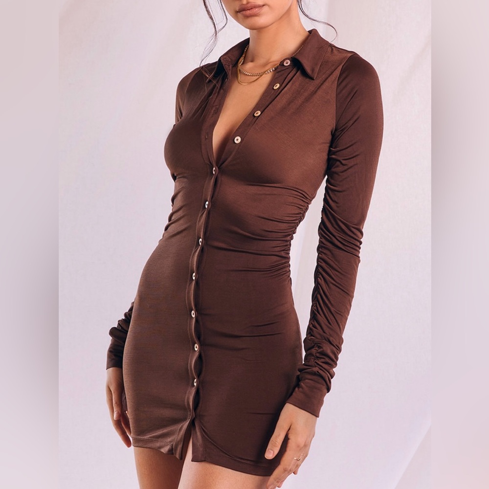 House of CB - MARTINIQUE
CHOCOLATE JERSEY MINI SHIRT DRESS (Like New)